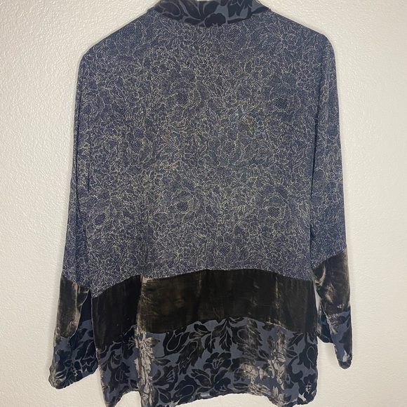 Citron Santa Monica Velvet Lined Multi-media Collared Button Up Blouse / Large - Picture 3 of 6